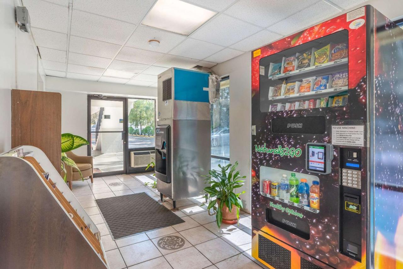 Econo Lodge University Gainesville Zewnętrze zdjęcie